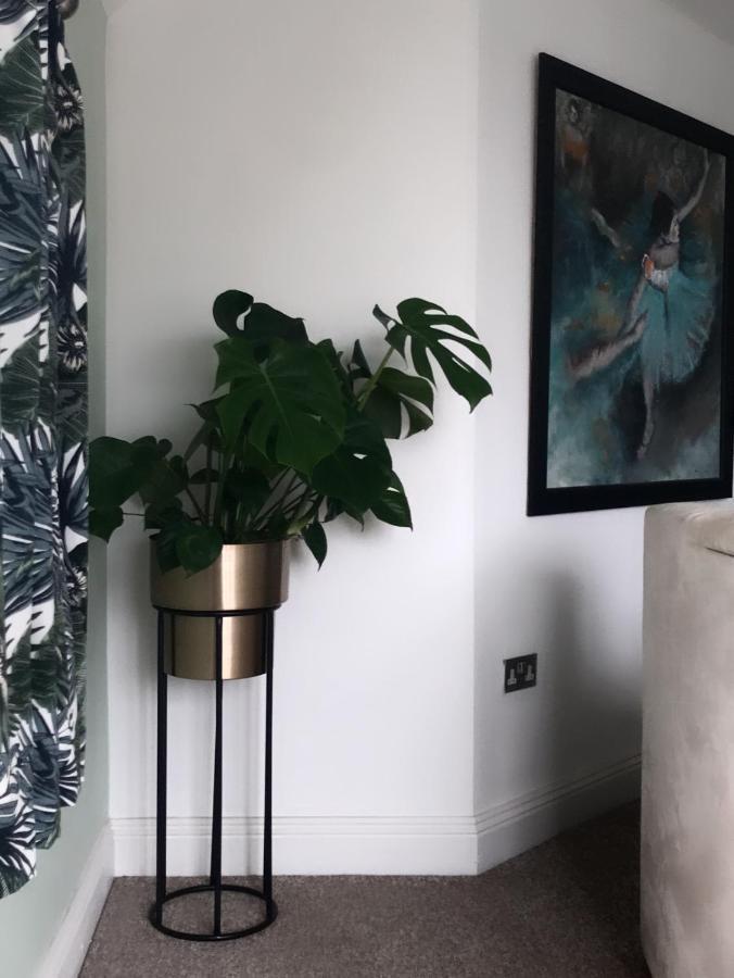 Redbrook Farm Bnb - Gateway To The New Forest Фордингбридж Экстерьер фото