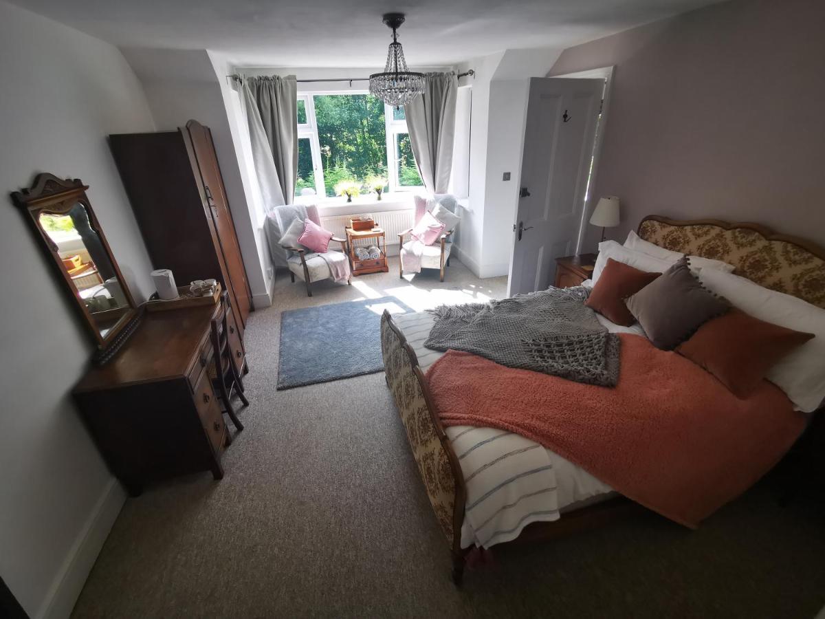 Redbrook Farm Bnb - Gateway To The New Forest Фордингбридж Экстерьер фото